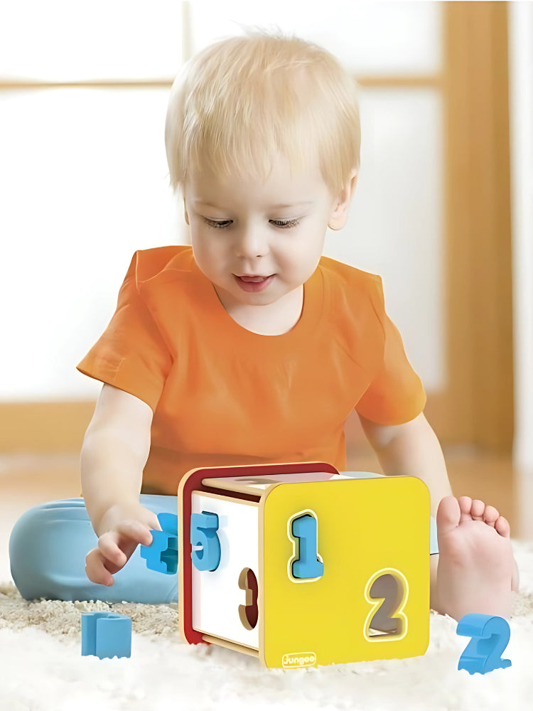 Cubo Didático de Encaixe de Números Educacional em Madeira MDF